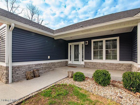 2nd image of 241 Woodview Dr