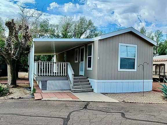 3rd image of 550 Palm Drive #17