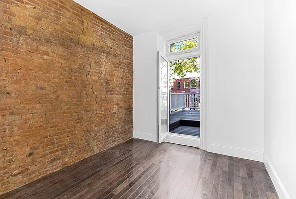 Rented by Douglas Elliman | media 20