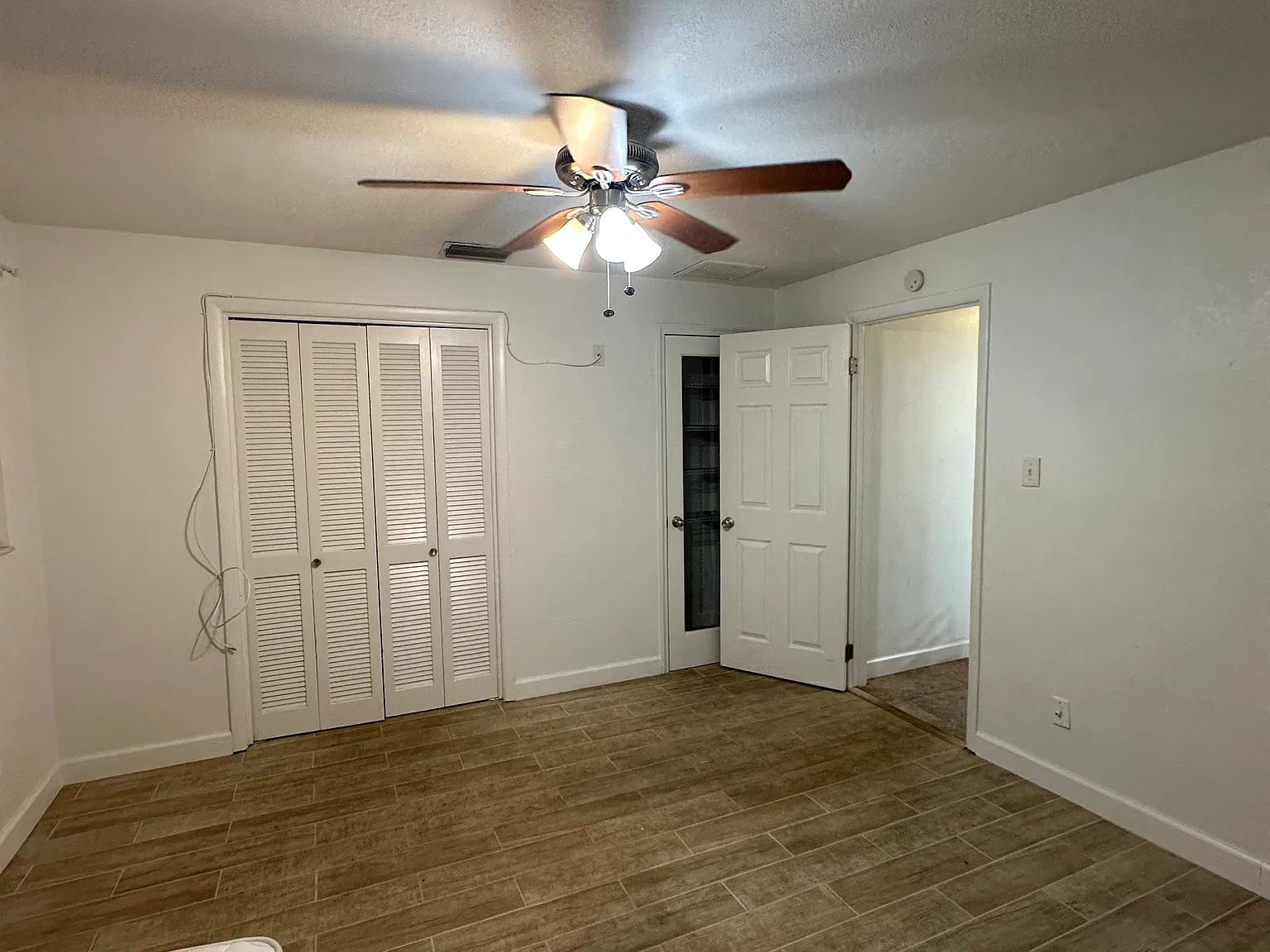 2 bed, 1236 sqft, $1,950 — Photo 4