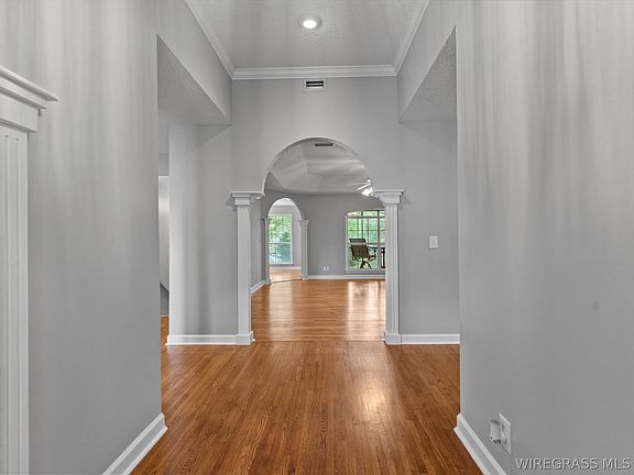 3rd image of 3602 Lake Oak Ridge Dr