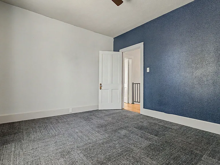 605 N 7th St — Photo 16