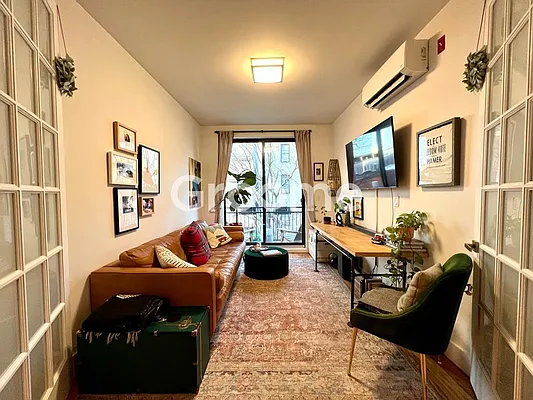 Rented by GROOME REALTY LLC | media 21