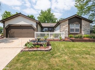 1913 Scarboro Dr, Glendale Heights, IL