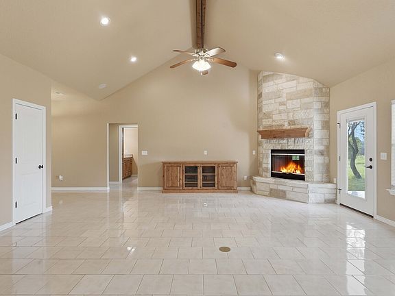 4th image of 125 BIG SKY DR
