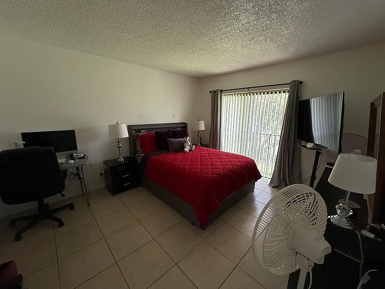 5981 Washington St #207 — Photo 10