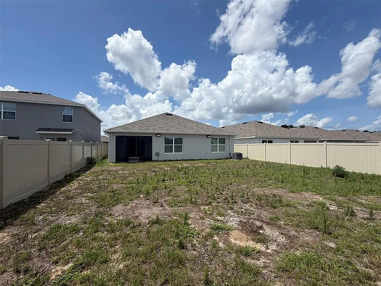 4703 SW 85th Pl — Photo 25