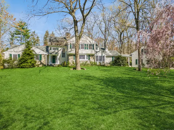 272 West Hills Road, New Canaan, CT 06840