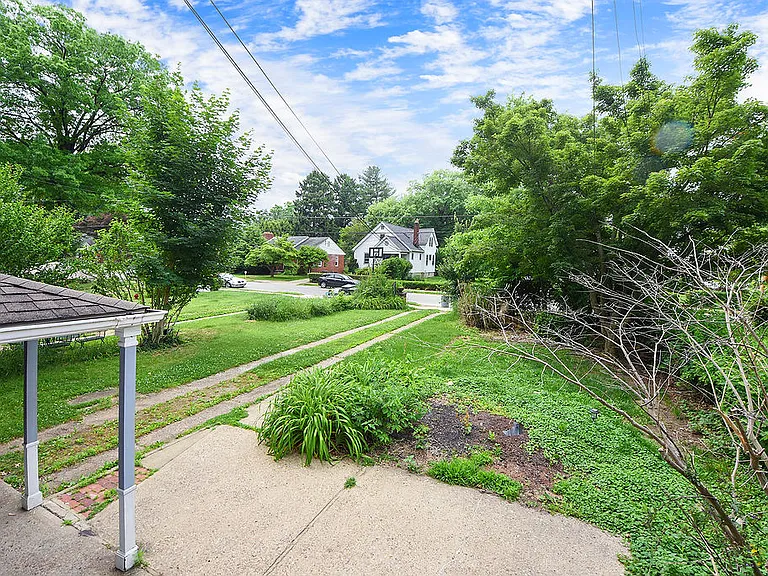 Nice yard