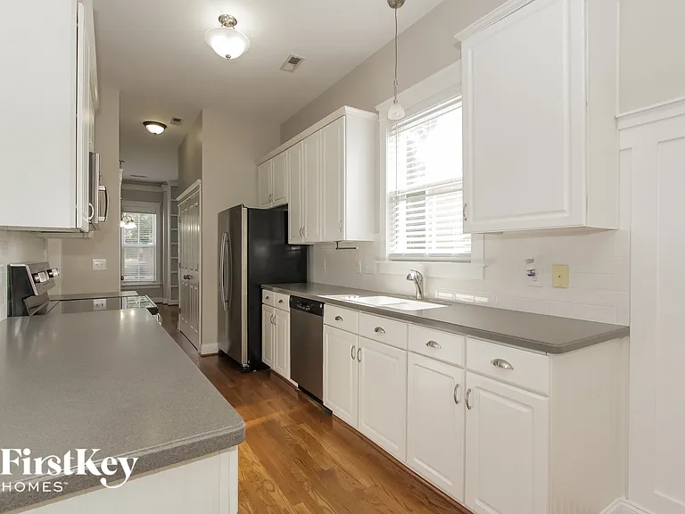 15104 Norman View Ln — Photo 6