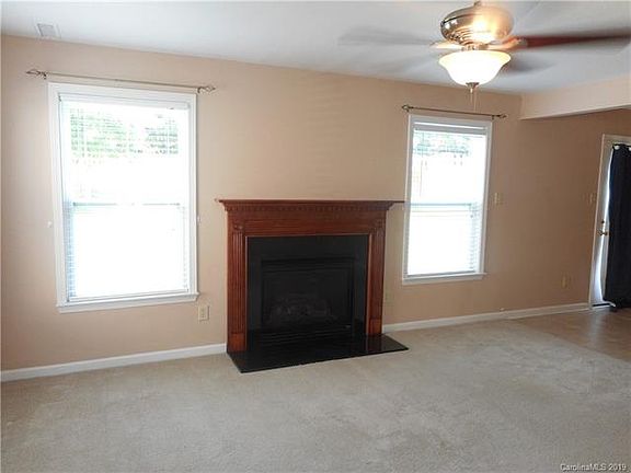 4th image of 4146 Kellybrook Dr