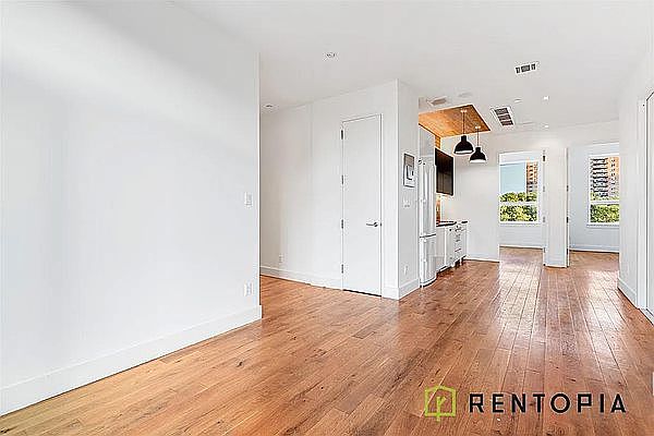 1st image of 73 Montrose Ave #5A