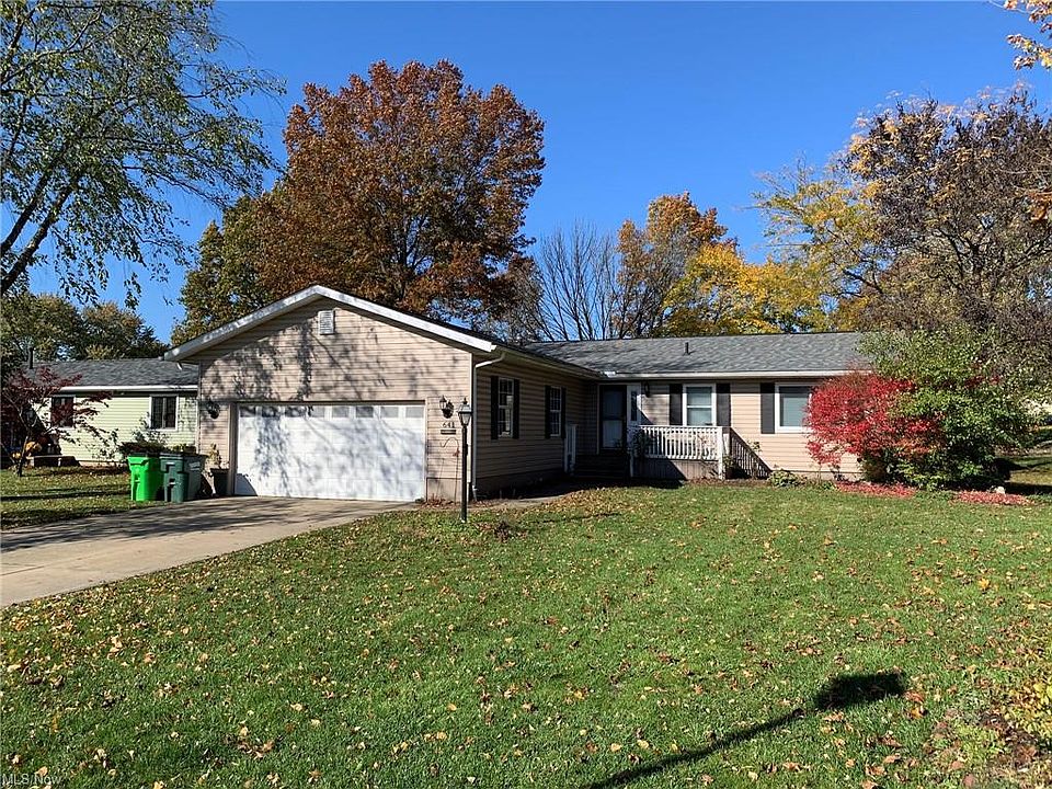 1st image of 641 Mesa Verde Dr