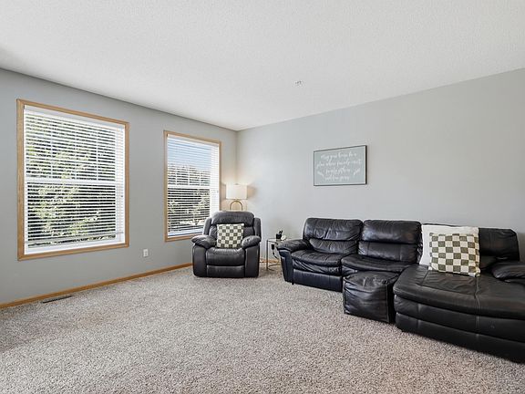 2nd image of 2066 Wellens St