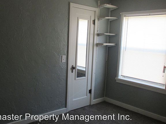 3rd image of 955 Ada Ave