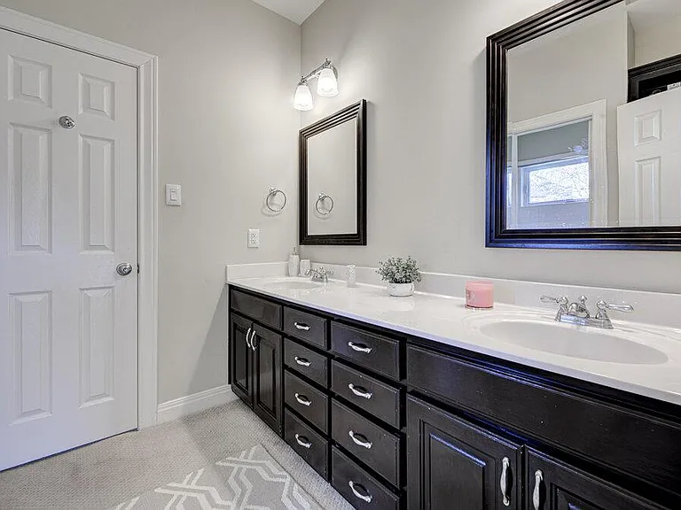 4800 Mantle Dr — Photo 14
