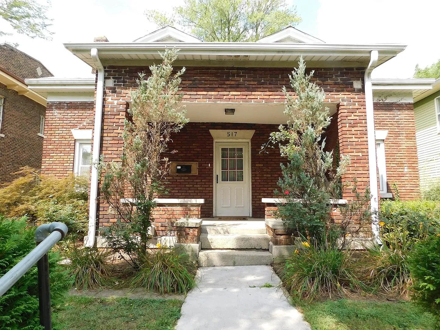 7 BR 3 BA next to Union. Available August 2027 — Photo 1