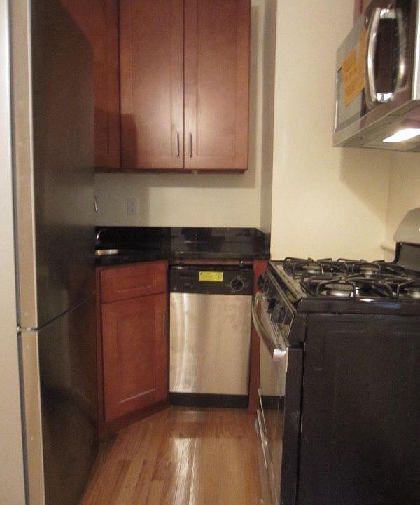 2nd image of 102 Convent Ave APT 54