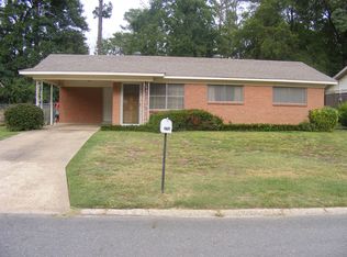 3716 Forestwood St, Texarkana, AR 71854
