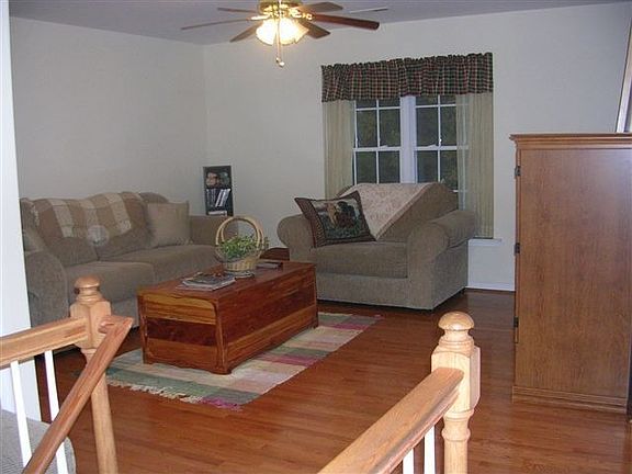 Upstairs 2nd Family Room