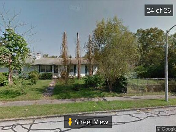 3rd image of 177 Elmwood Dr