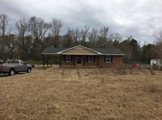 5411 Callie Yound Rd, Effingham, SC 29541