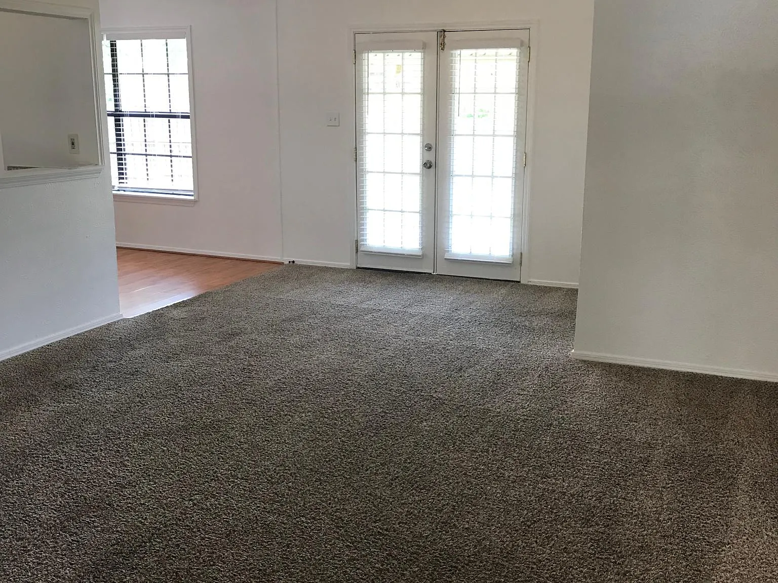3 bed, 1200 sqft, $1,950 — Photo 4