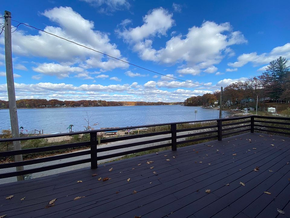7061 E Lakeshore Dr, Walkerville, MI 49459 MLS 23141009 Zillow