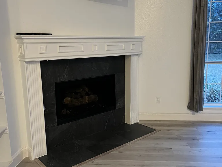 7717 Lakecrest Ct — Photo 3
