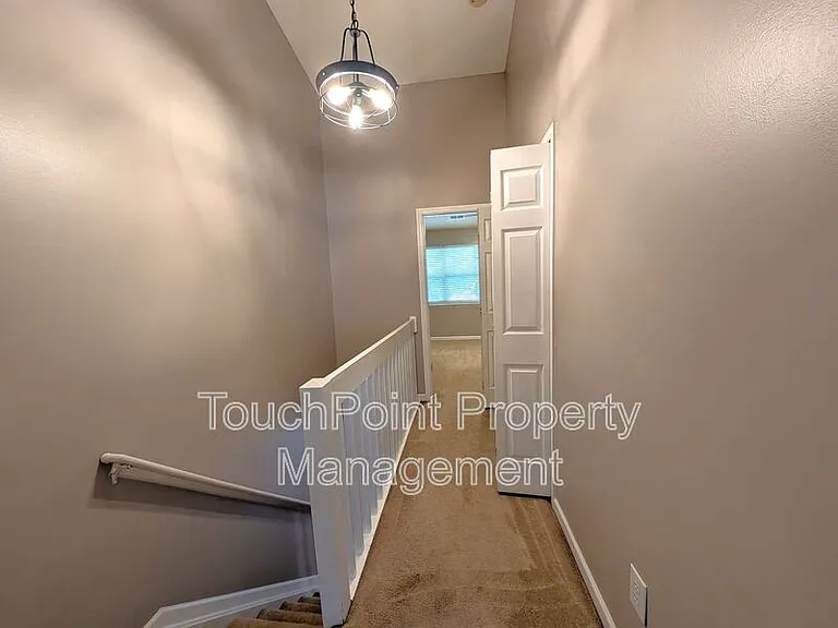 13612 Meade Glen Ct — Photo 9