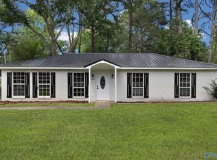2514 Crockett Cir, Guntersville, AL 35976