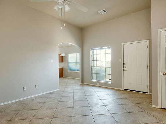 3rd image of 2826 Southampton Way APT B