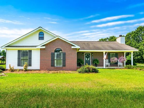 561 Corinth Rd, Purvis, MS 39475