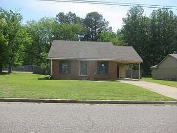 1st image of 50 Colonial Heights Dr