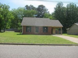 50 Colonial Heights Dr, Munford, TN 38058