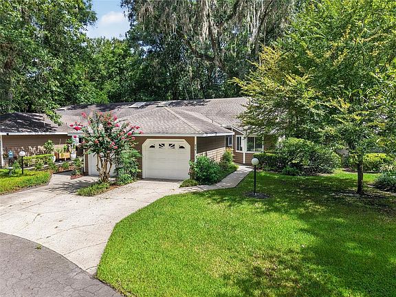 2nd image of 854 SW 51ST WAY