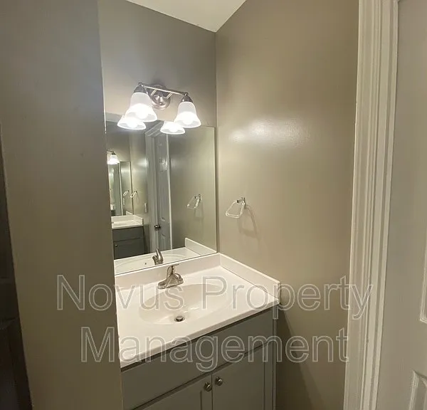 715 South St — Photo 12