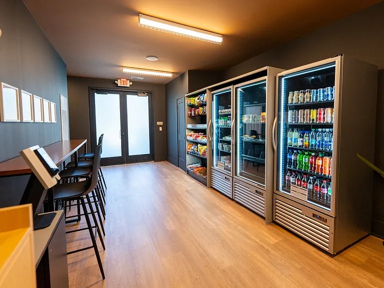 The Sage Grab & Go Vending