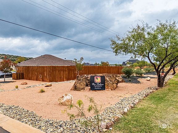 2nd image of 2210 Palms Ct #5