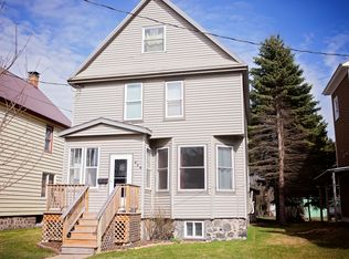 919 Swinton St, Sault Sainte Marie, MI 49783