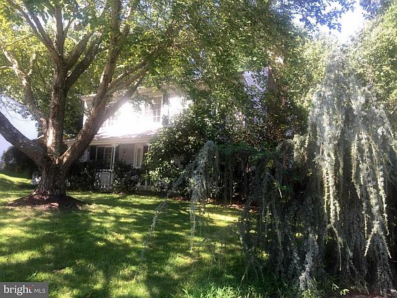 2nd image of 5208 Rushbrook Dr