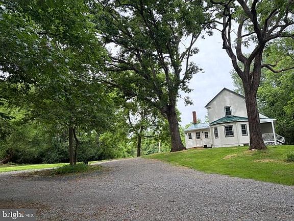 5th image of 1801 Old Chapel Rd