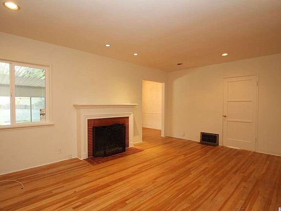 3rd image of 2210 N Orchard Dr