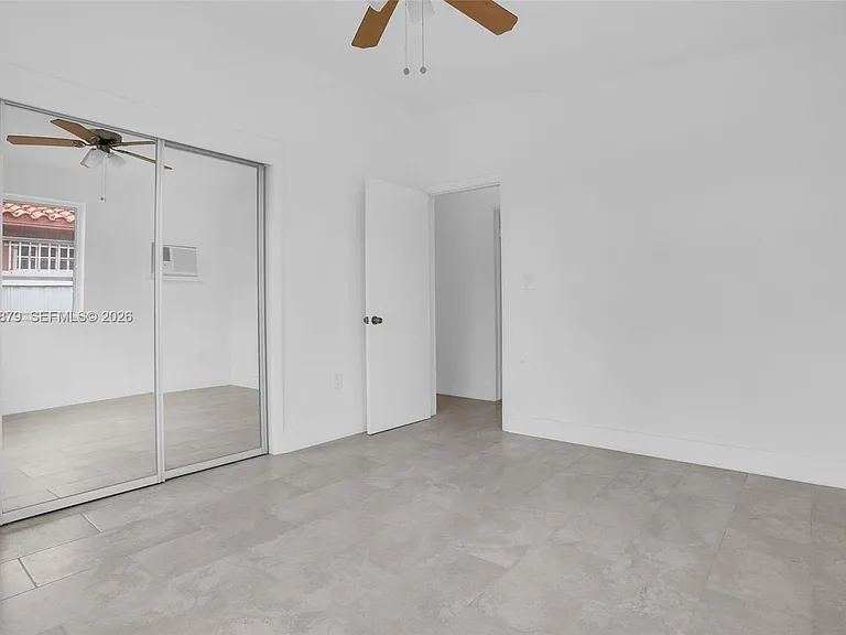 6339 SW 32nd St — Photo 17