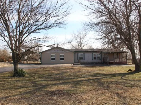 8909 NW 10th St, Towanda, KS 67144