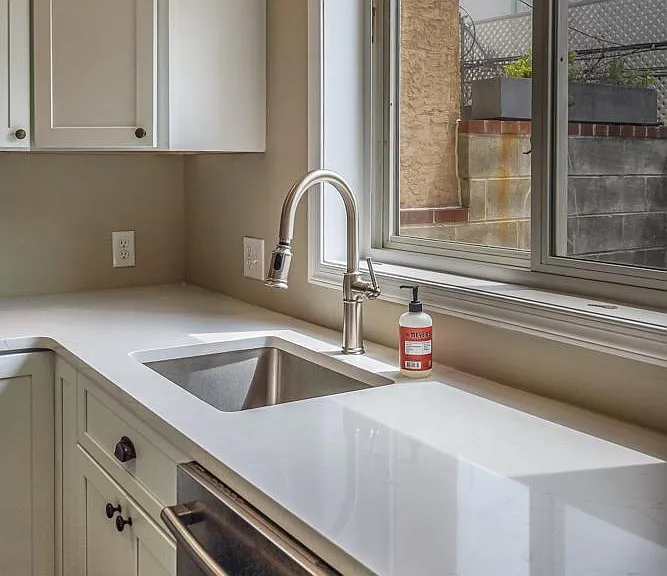 1523 S Clarion St — Photo 5