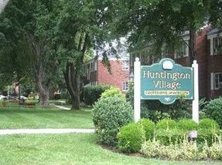 26 Nathan Hale Dr APT 75B, Huntington, NY 11743