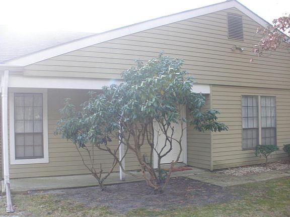 2nd image of 602B Bosworth Ct
