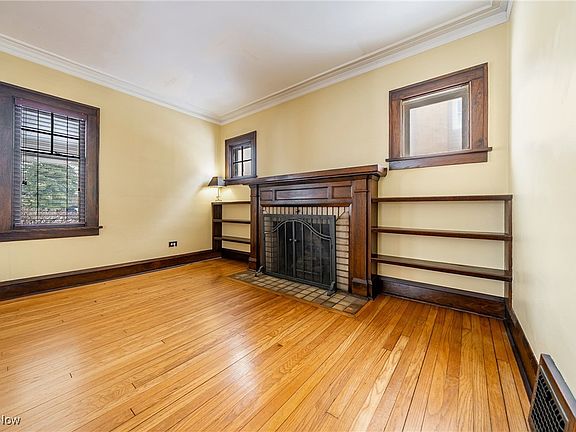 4th image of 17551 Daleview Dr