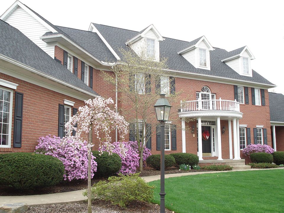 Custom Georgian Home